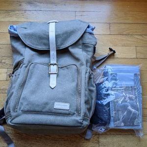 BRAND NEW Camera/Hiking Backpack 📷❤️